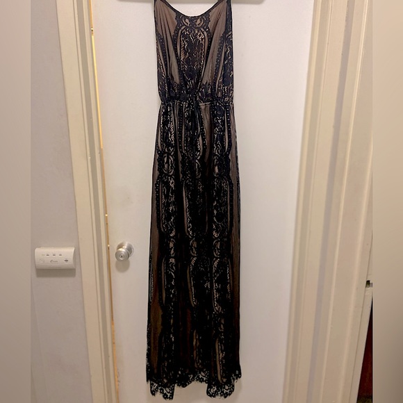 Adelyn Rae Dress - Picture 1 of 8